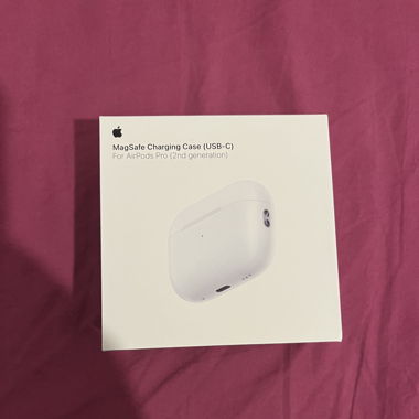 Megasafe Ladecase (USB-C) for AirPods Pro 2 gene