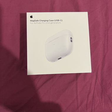 Megasafe Ladecase (USB-C) for AirPods Pro 2 gene