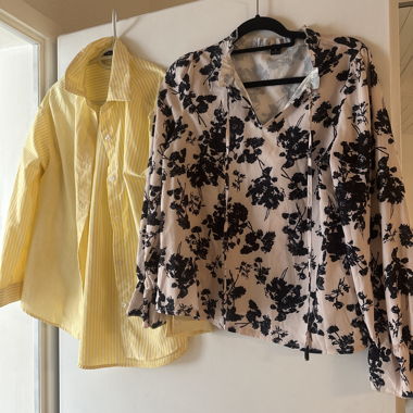 Bluse gelb gestreift weiss und Bluse Rosa Schwarz