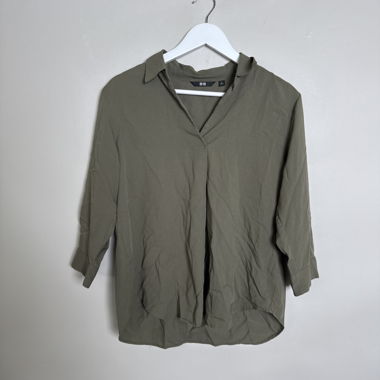 Camicia UNIQLO verde oliva