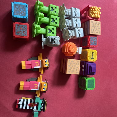 Set di figure Minecraft McDonald's