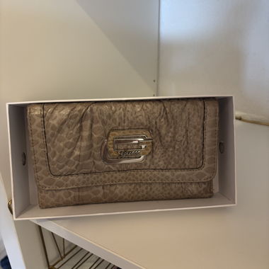 Guess Beige Wallet