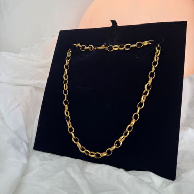 Gold link chain necklace