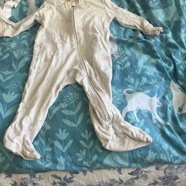 Girls' Pyjamas 