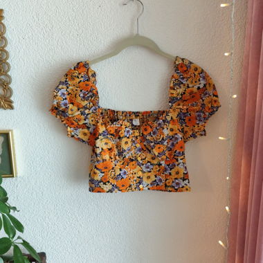 Blumen Crop Top