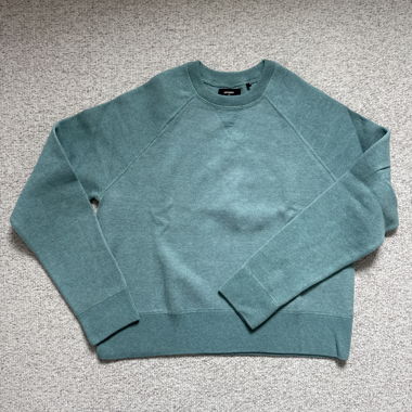 Tuerkisfarbener Sweater