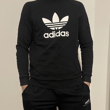 Adidas-Pullover