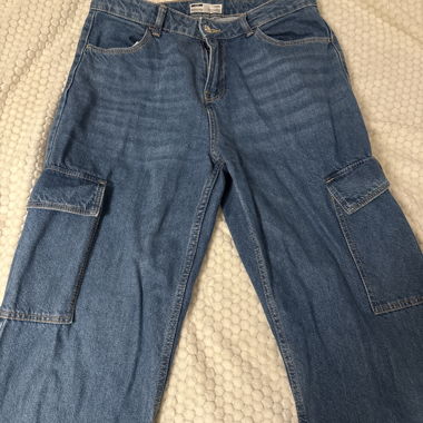 Cargo-Jeans aus Denim