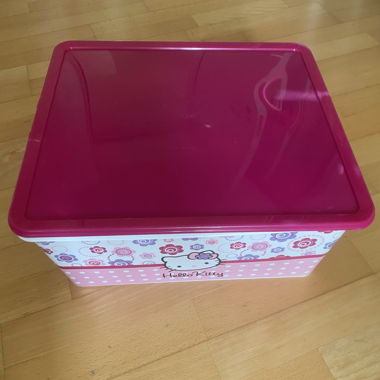 Hello Kitty Storage Box