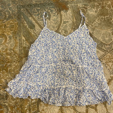 Top spaghetti con fantasia floreale