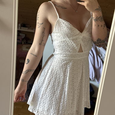 Weisses süsses Kleid
