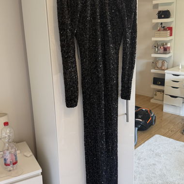 ZARA Pailletten Kleid schwarz