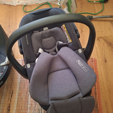 Maxi cosi carrier and isofix 360 base