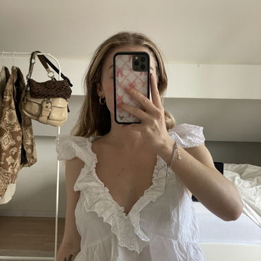 Cute embroidery top