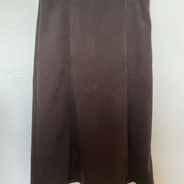 Suede-look skirt