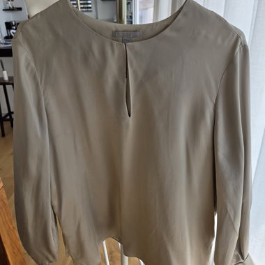 Blouse en soie COS beige, taille 38