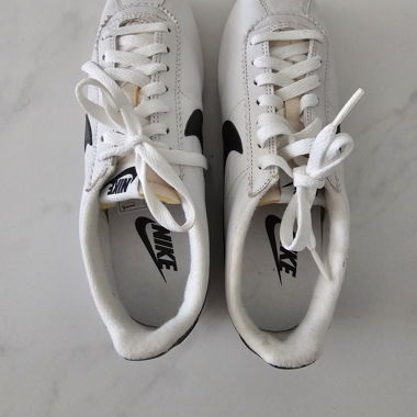 Nike Sneaker