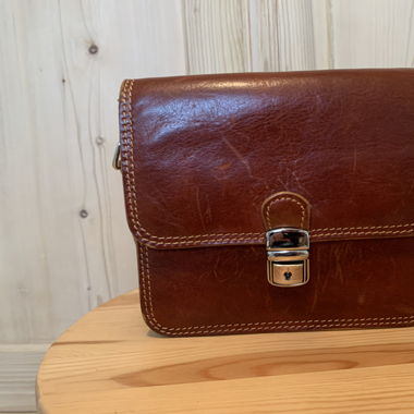 Kleine Ledertasche
