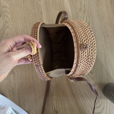 Round Woven Handbag with Shoulder Strap