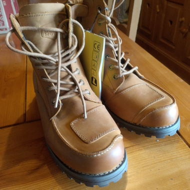 High-top leather motorcycle boots