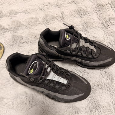 Nike Air Max Sneakers