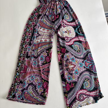 Pantaloni ampi con stampa paisley