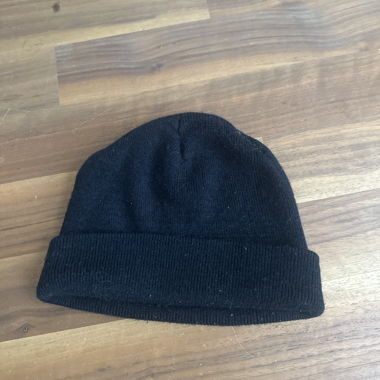 Bonnet noir