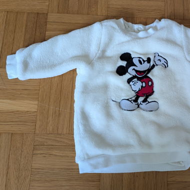 Kuscheliger Micky Maus Pullover
