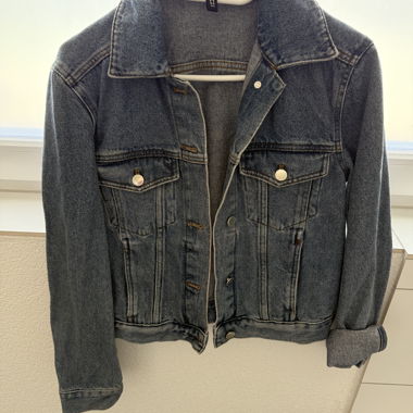 Veste en jean foncé