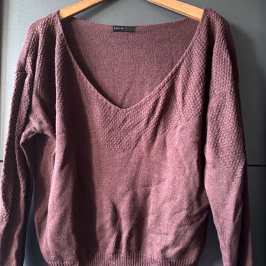 Bordeaux Sweater