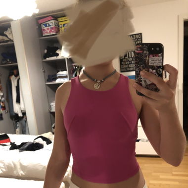 Top sportivo Lululemon con reggiseno integrato
