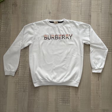 White Burberry logo sweatshirt