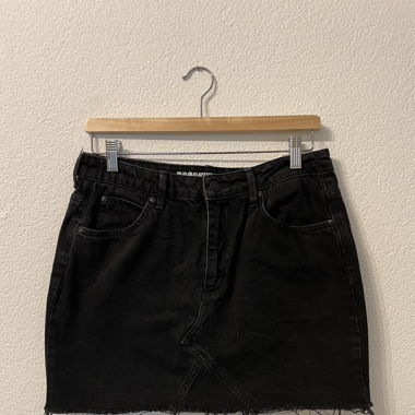 Schwarzer Jeansrock