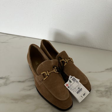 New Zara tan suede loafers EU40 with tags