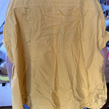 Chemise jaune oversize