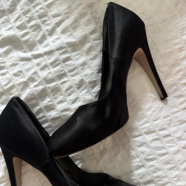 Ferragamo Satin Italian Shoes 