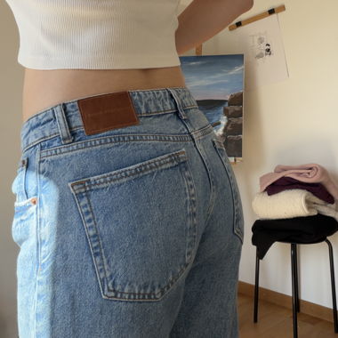 Jeans in denim a gamba dritta