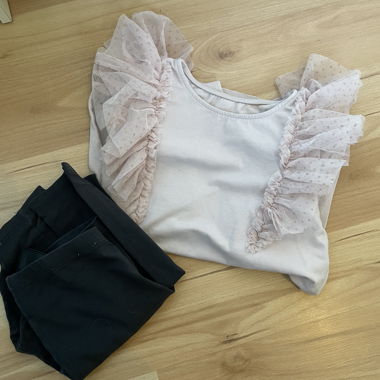 Set H&M: Maglia a manica lunga con volant & Leggings 134/140