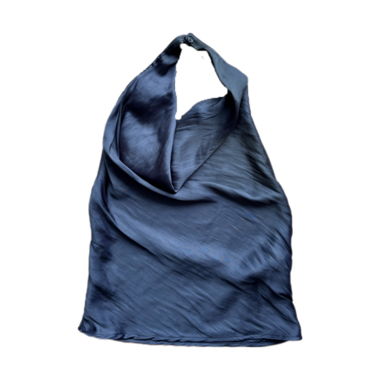 Top in raso nero