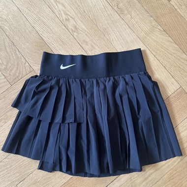 Nike Plisseerock Sport
