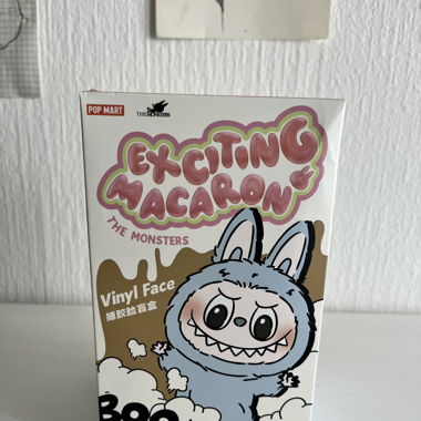 Labubu Exciting macaron