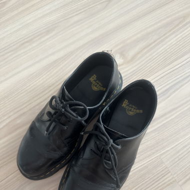 Dr. Martens