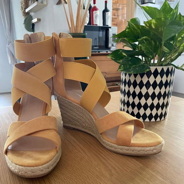 Plateau Sandalen