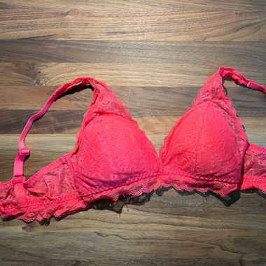 BH pink mit Spitzen