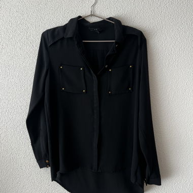 Blusa nera H&M con borchie, Taglia 34