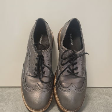 Dandy grey