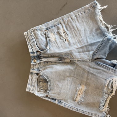 Stradivarius light blue denim shorts size 34