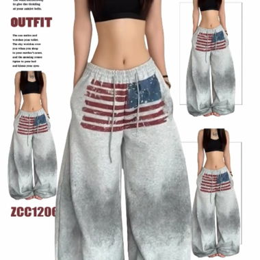 Pantaloni della tuta grigi con bandiera
