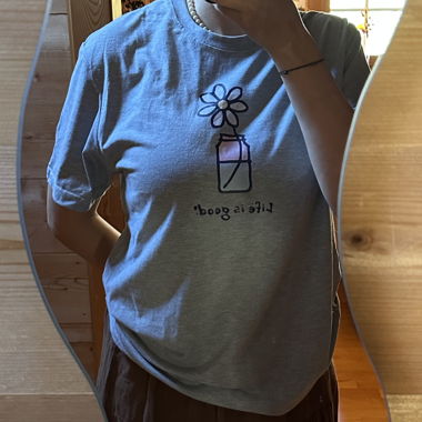 Grey Life is good T-Shirt