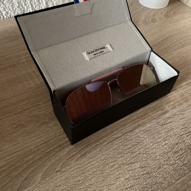 Sonnenbrille
